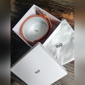 D&G Vibrant Orange and Crisp White Belt